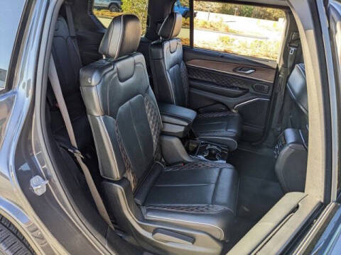 2022 Jeep Grand Cherokee L Summit