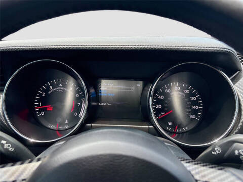 2017 Ford Mustang V6