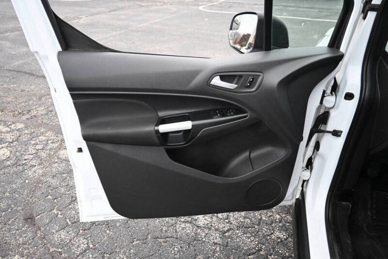 2017 Ford Transit Connect XLT