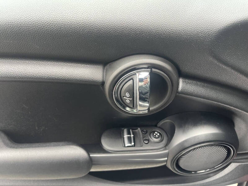 2015 MINI Hardtop 2 Door Cooper