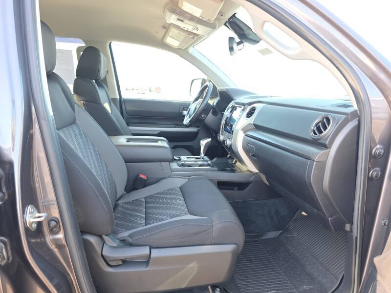 2020 Toyota Tundra SR5