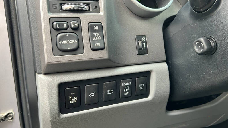 2012 Toyota Sequoia Platinum