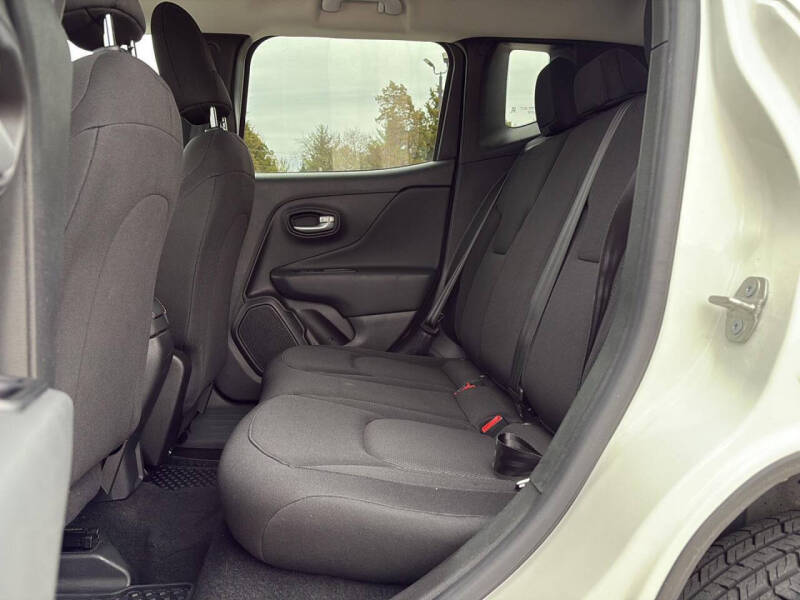 2023 Jeep Renegade Latitude