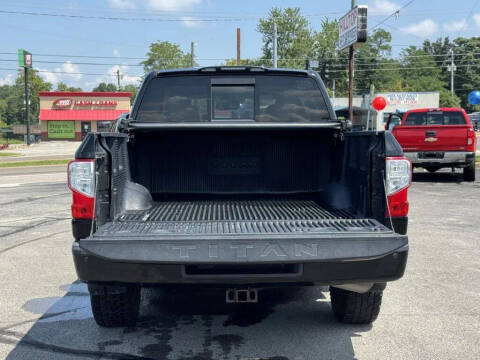 2018 Nissan Titan SV