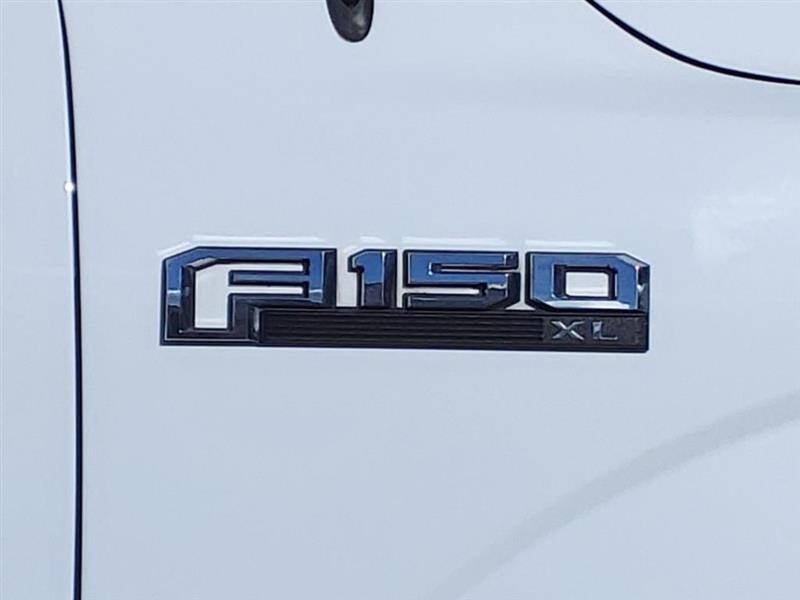 2018 Ford F-150 XLT photo 2