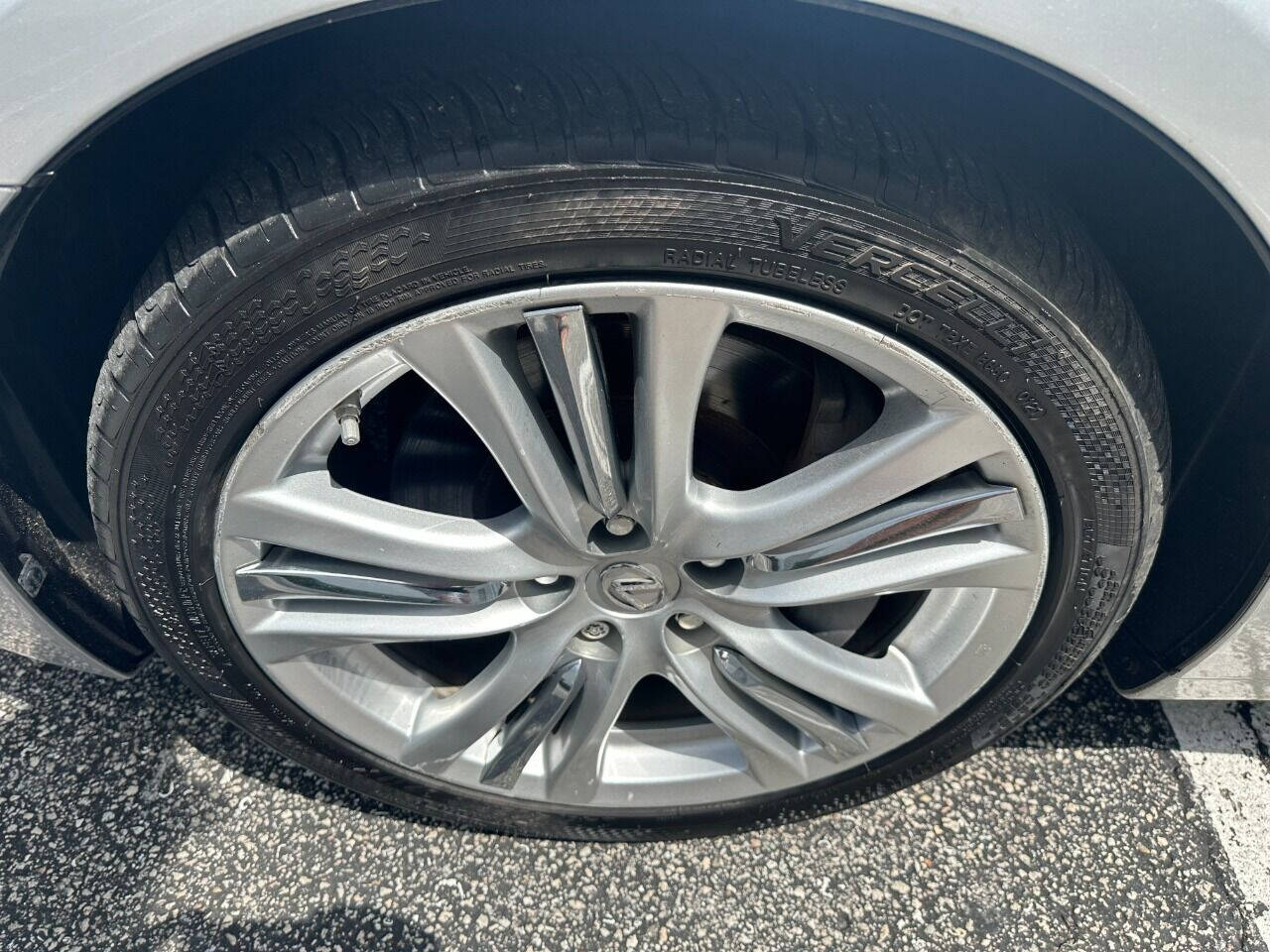 2007 Lexus GS Sedan - $8,900
