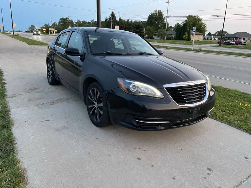 2013 Chrysler 200 for sale at Wyss Auto in Oak Creek WI