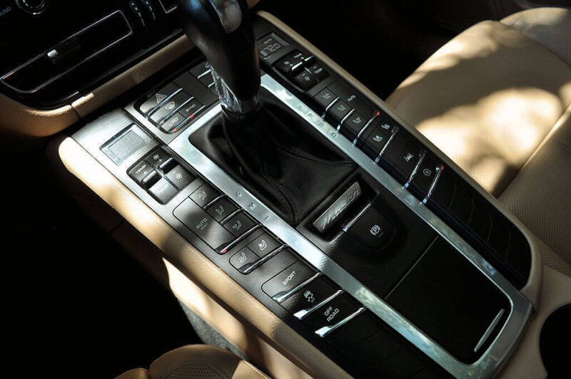 2019 Porsche Macan