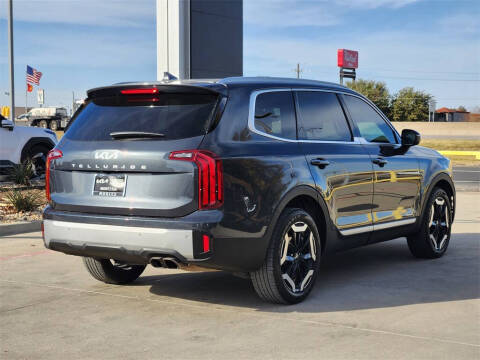 2023 Kia Telluride S