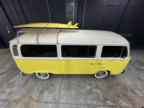 1973 Volkswagen Bus
