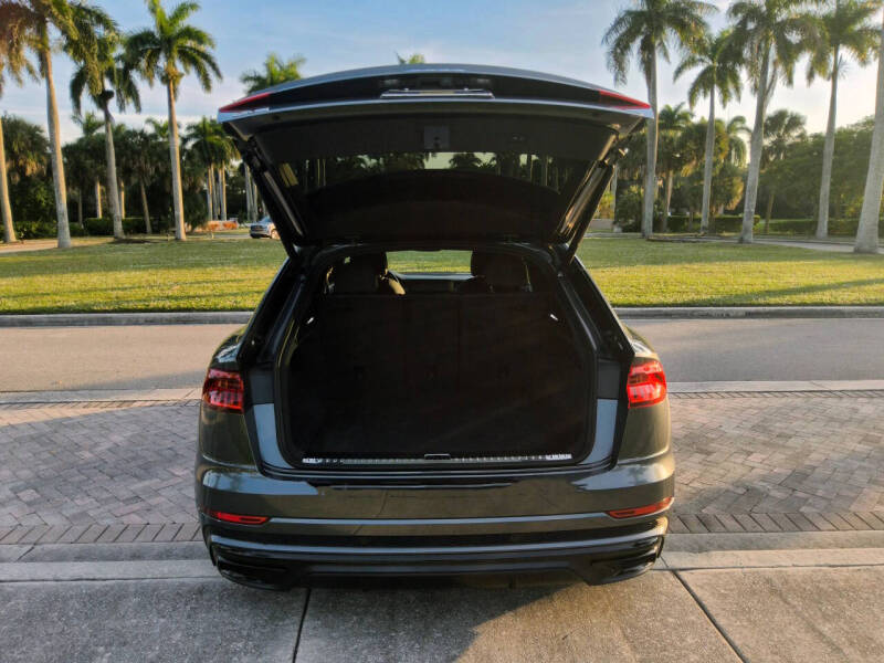 2019 Audi Q8 quattro Prestige 55 TFSI