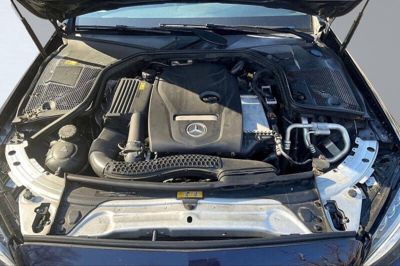 2016 Mercedes-Benz C-Class