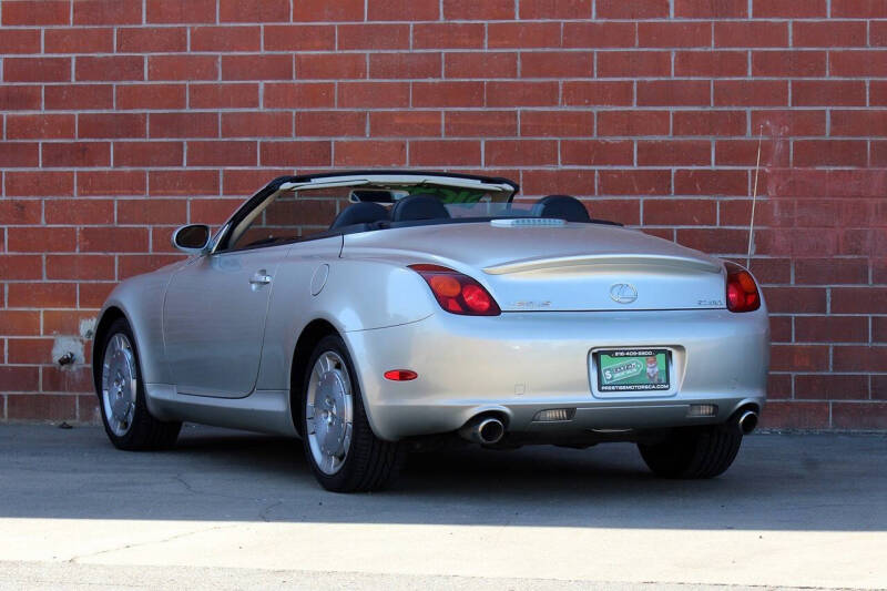 2002 Lexus SC 430