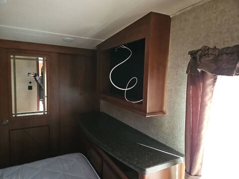 2015 Forest River Sierra