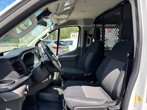 2024 Ford Transit 250