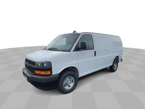 2025 Chevrolet Express 2500