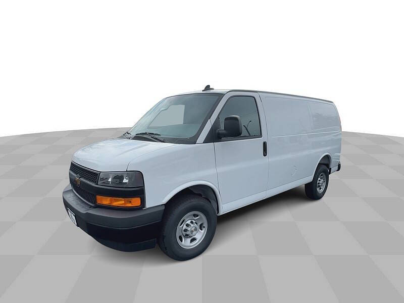 2025 Chevrolet Express 2500