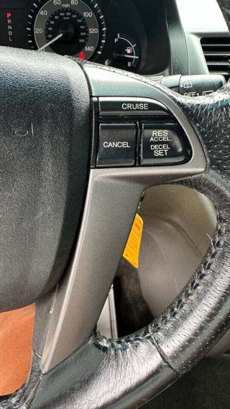 2011 Honda Odyssey EX-L w/DVD