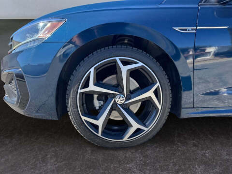 2020 Volkswagen Passat R-Line