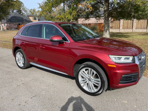 2018 Audi Q5 2.0T quattro Premium Plus