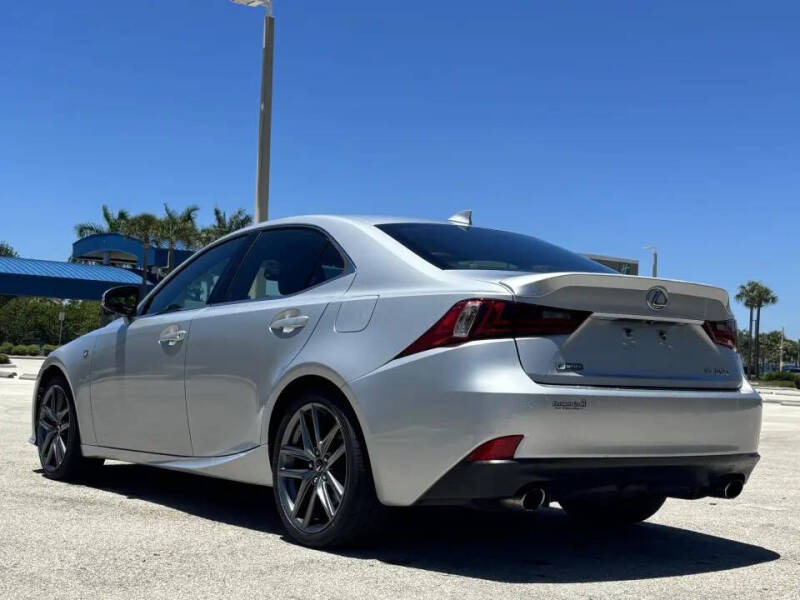 2015 Lexus IS 250