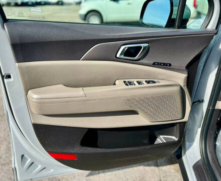 2025 Kia Carnival EX