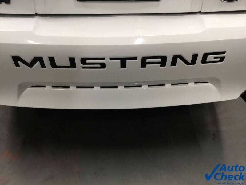 2003 Ford Mustang