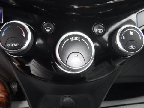 2014 Chevrolet Spark EV 2LT