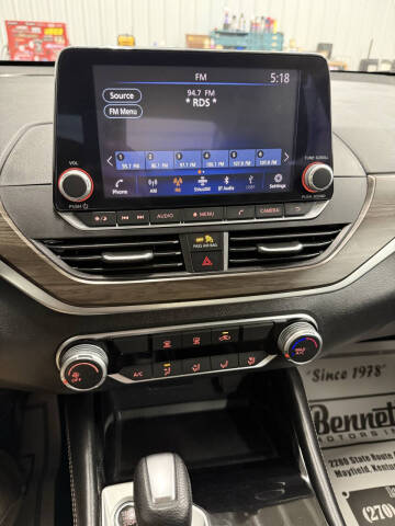 2023 Nissan Altima 2.5 SV