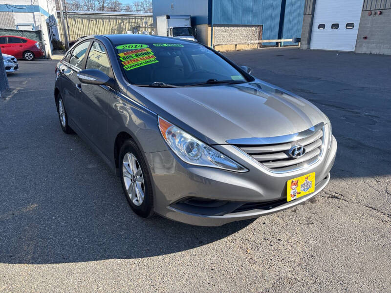 2014 Hyundai Sonata GLS's photo