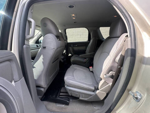 2015 GMC Acadia SLE-2