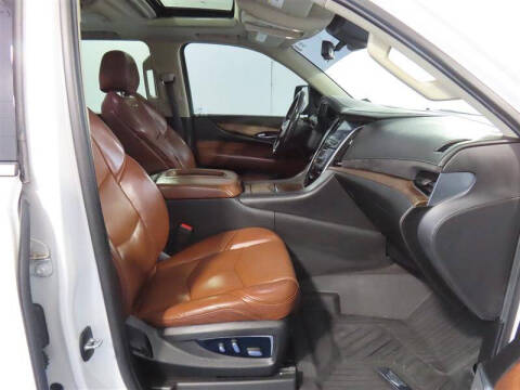 2020 Cadillac Escalade Premium Luxury