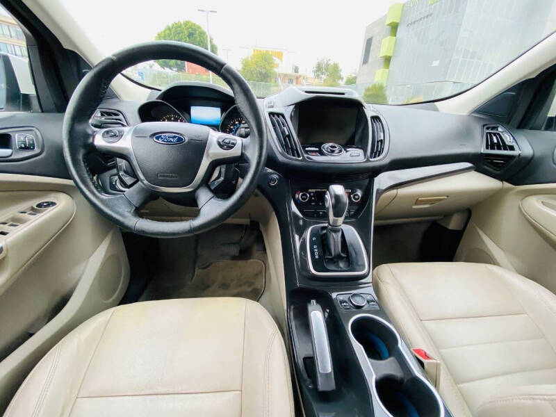 2014 Ford Escape Titanium