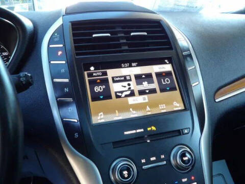 2019 Lincoln MKC Select