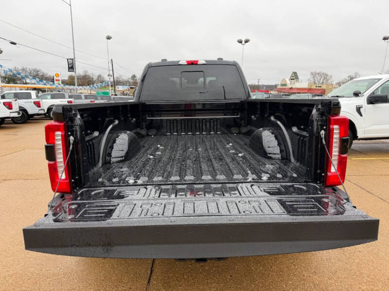 2026 Ford F-350 Super Duty XLT