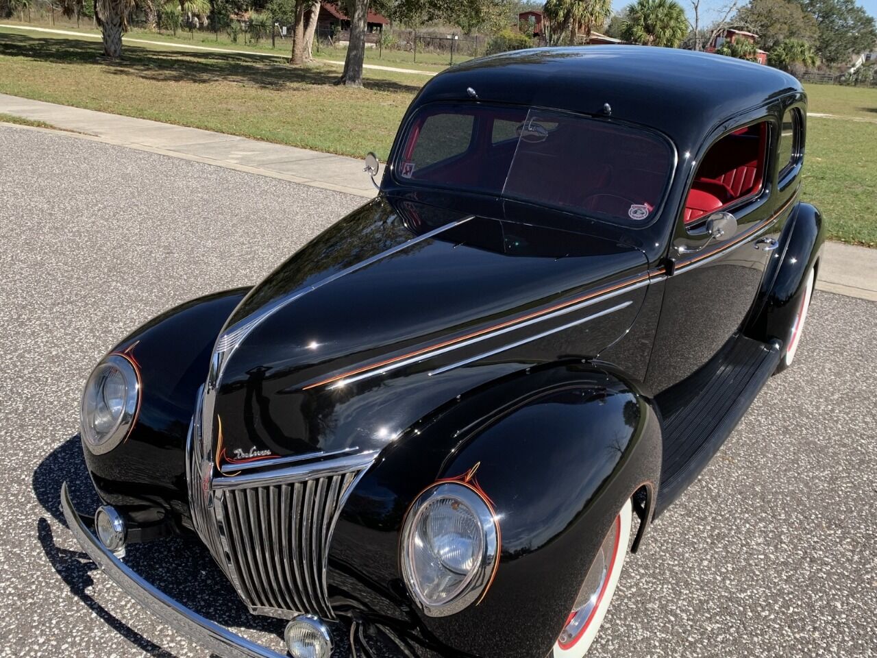 1939 Ford Deluxe 20