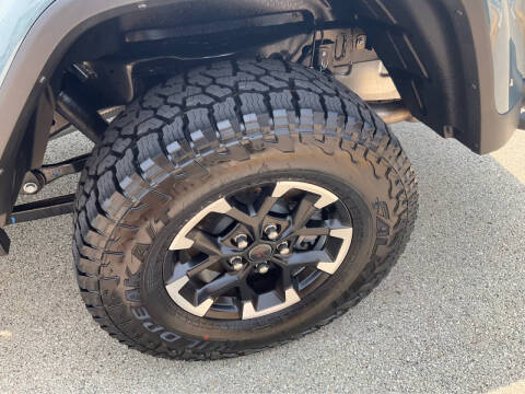 2026 Jeep Gladiator Shadow Ops