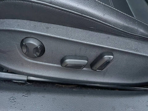 2013 Volkswagen Passat SE PZEV