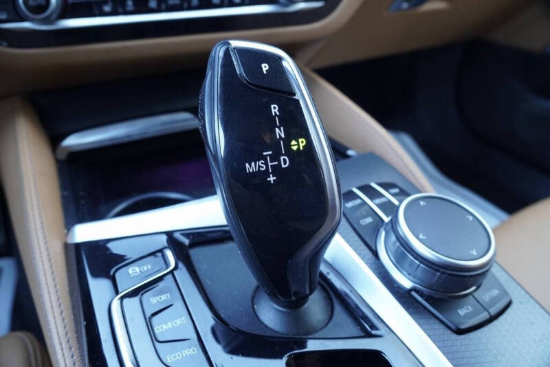 2022 BMW 5 Series 530i xDrive