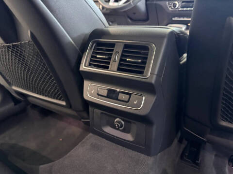 2018 Audi SQ5 3.0T quattro Prestige