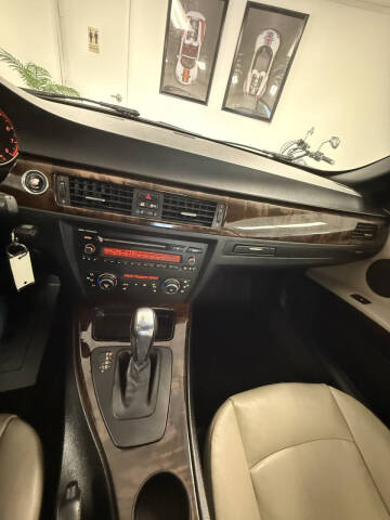 2011 BMW 3 Series 328i
