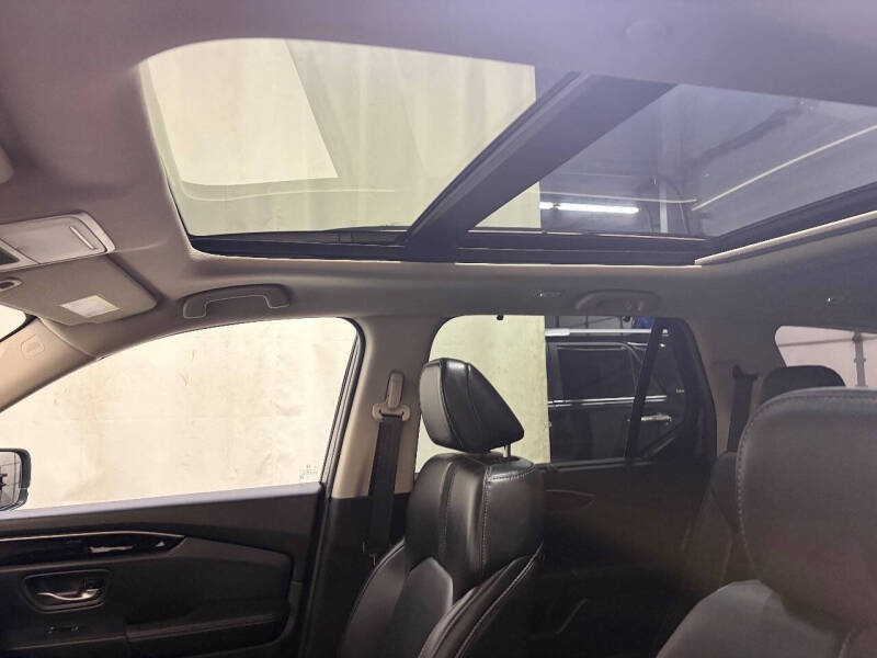 2025 Honda Pilot Touring