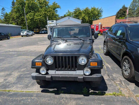 2005 Jeep Wrangler for sale at PARADISE TOWN AUTOS, LLC. in Marshfield WI