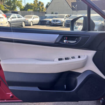 2018 Subaru Outback 2.5i Premium