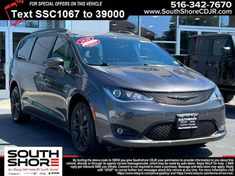 2020 Chrysler Pacifica for sale at South Shore Chrysler Dodge Jeep Ram in Inwood NY