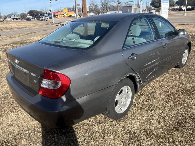 2003 Toyota Camry LE V6