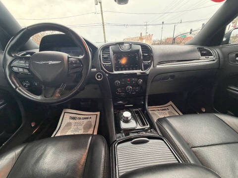 2017 Chrysler 300 S Alloy Edition