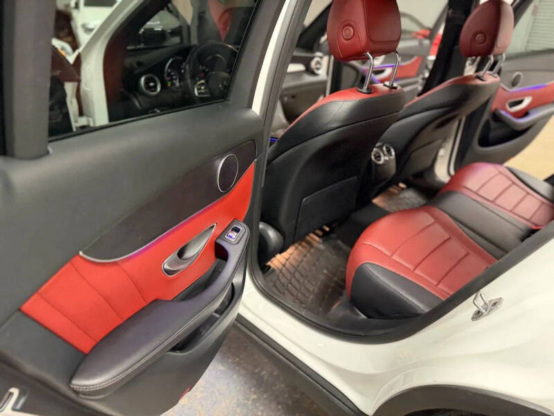 2021 Mercedes-Benz GLC GLC 300 4MATIC