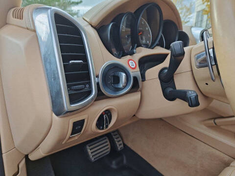 2016 Porsche Cayenne S