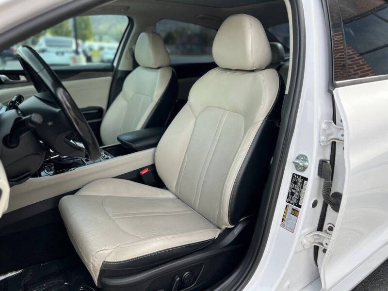 2021 Kia K5 EX